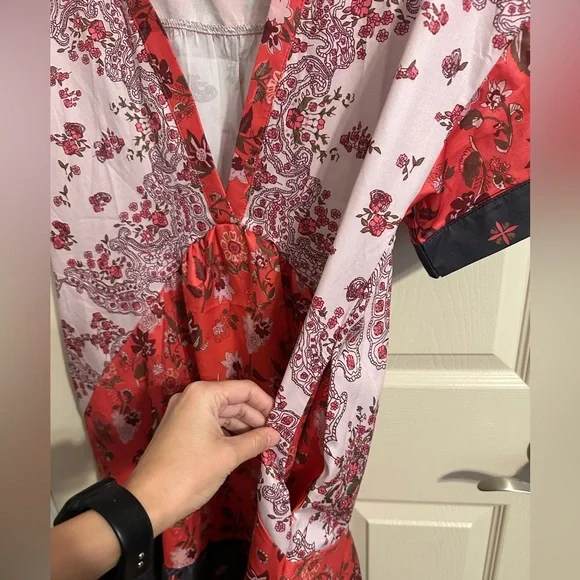 Women’s Floral V-Neck High-Low Dress, Red, Pink, Green & Black, Sz Small - Picture 5 of 9